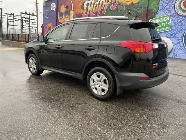 2015 Toyota RAV4 LE