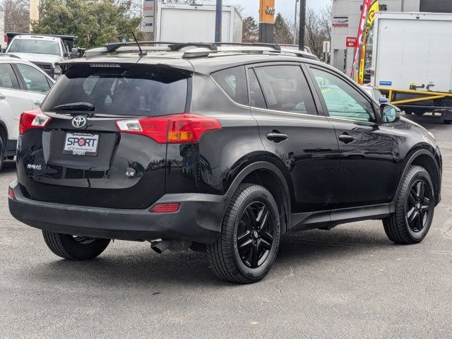 2015 Toyota RAV4 LE