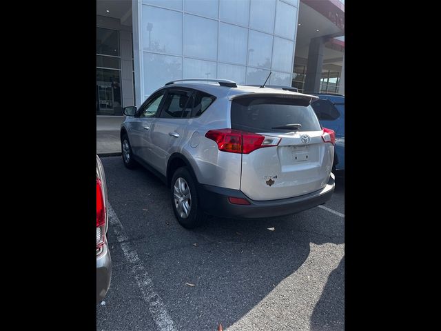 2015 Toyota RAV4 LE