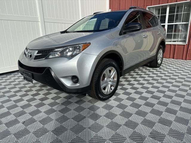 2015 Toyota RAV4 LE