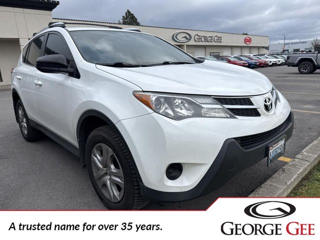 2015 Toyota RAV4 LE