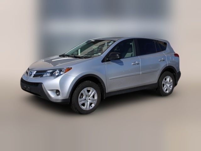 2015 Toyota RAV4 LE