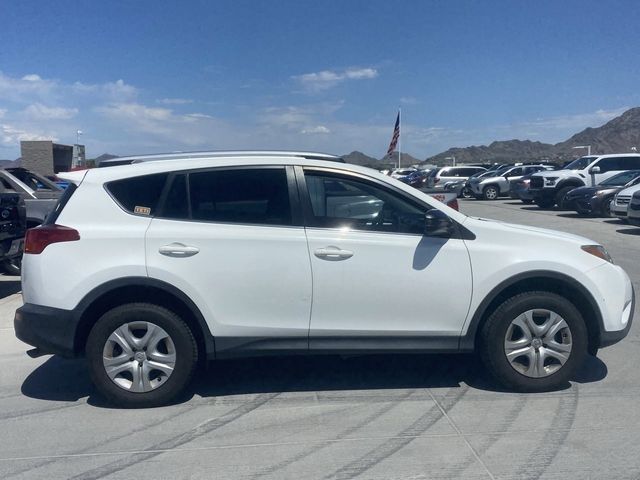 2015 Toyota RAV4 LE