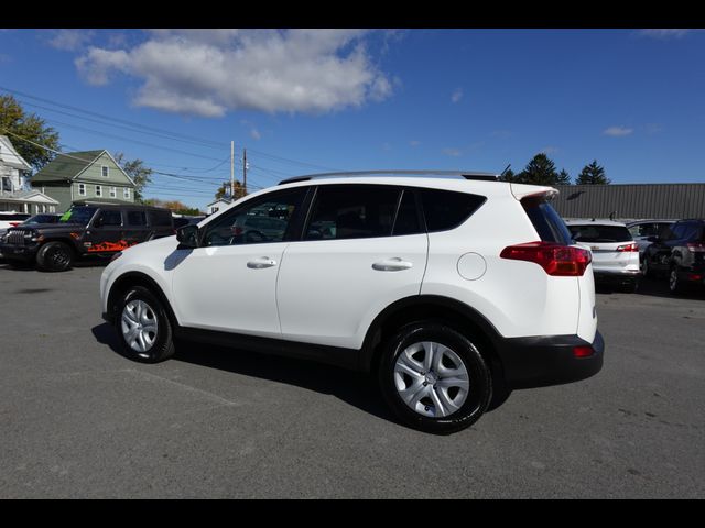 2015 Toyota RAV4 LE