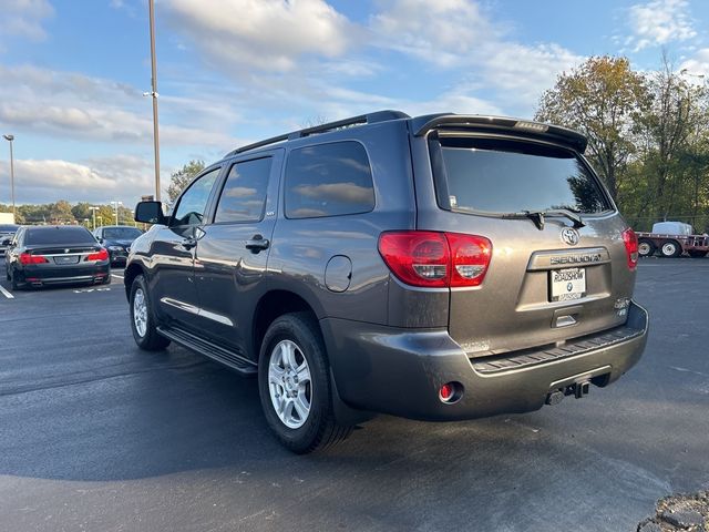 2015 Toyota Sequoia SR5