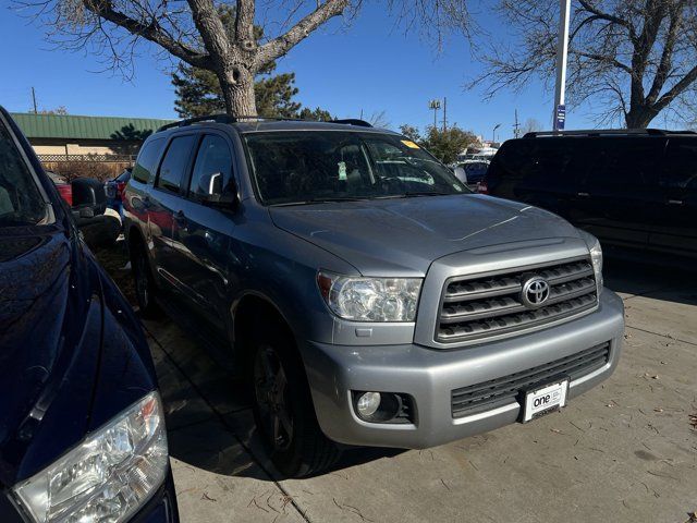 2015 Toyota Sequoia SR5