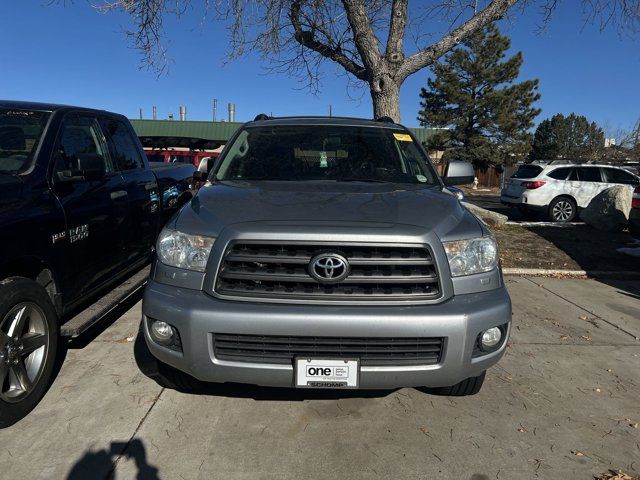 2015 Toyota Sequoia SR5