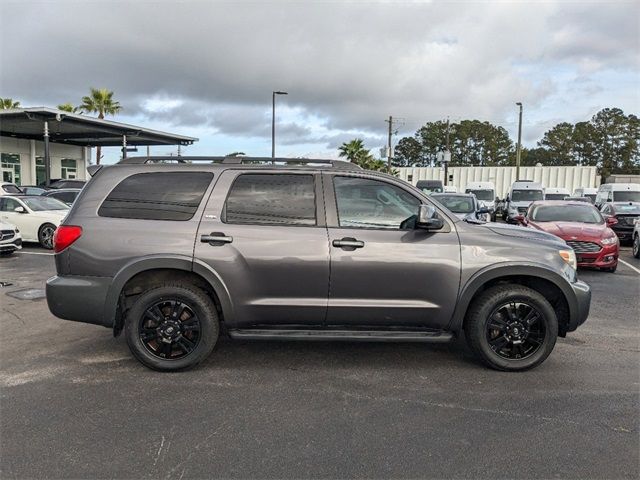 2015 Toyota Sequoia SR5