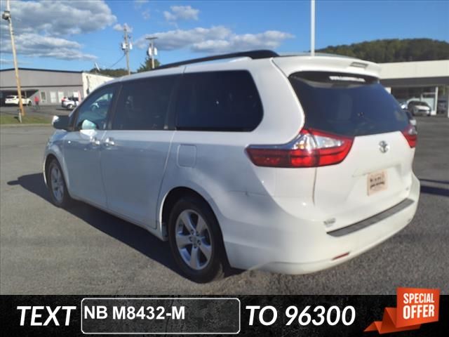 2015 Toyota Sienna LE