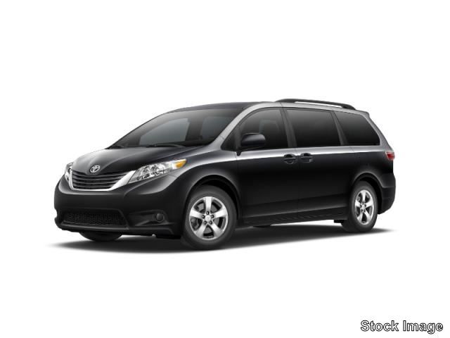 2015 Toyota Sienna LE