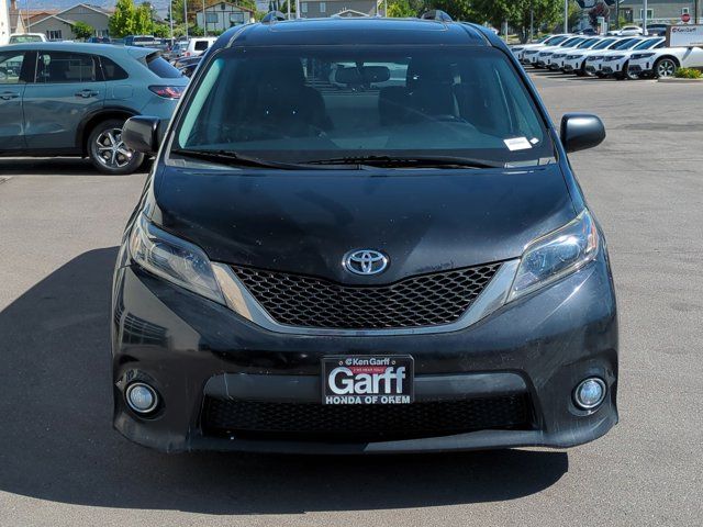 2015 Toyota Sienna SE Premium