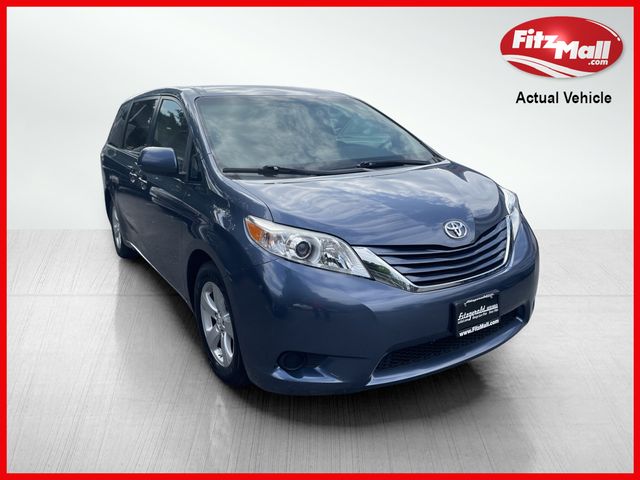 2015 Toyota Sienna 