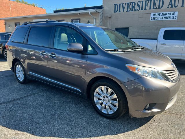 2015 Toyota Sienna XLE Premium