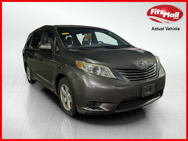2015 Toyota Sienna 