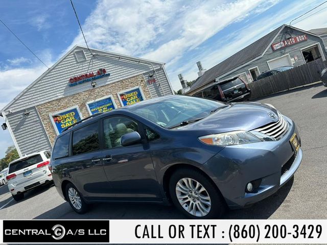 2015 Toyota Sienna 