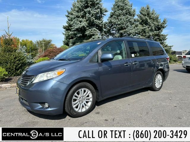 2015 Toyota Sienna 