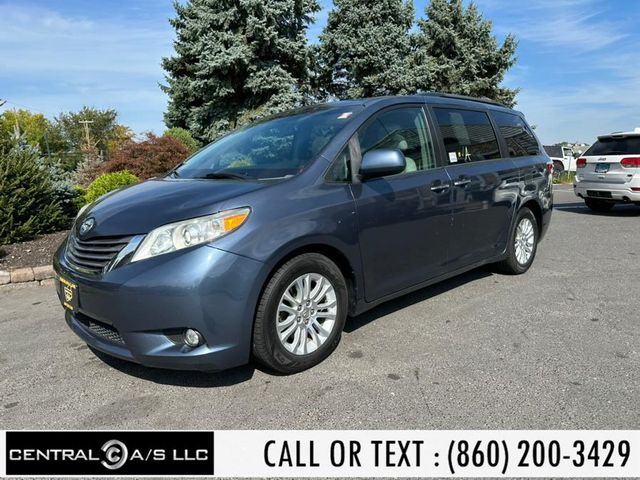 2015 Toyota Sienna 