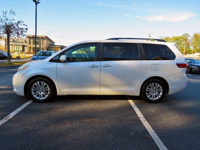 2015 Toyota Sienna XLE Premium