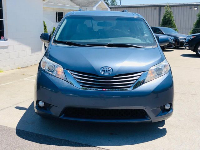 2015 Toyota Sienna XLE Premium