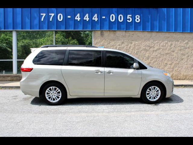 2015 Toyota Sienna XLE Premium
