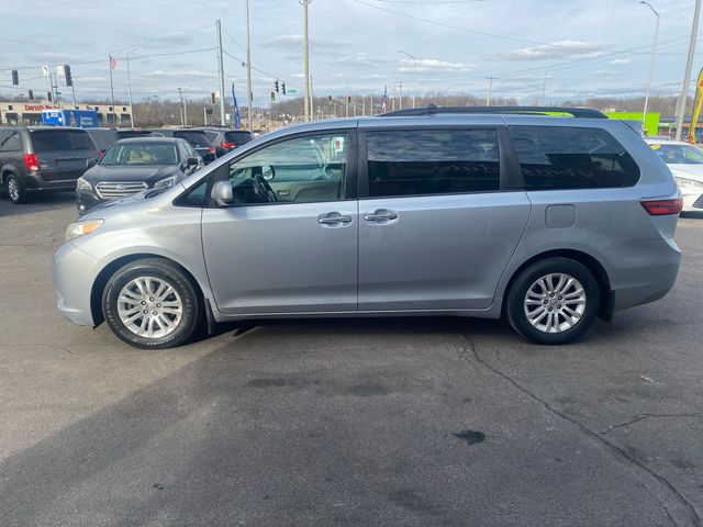 2015 Toyota Sienna XLE Premium