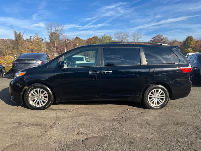 2015 Toyota Sienna XLE Premium