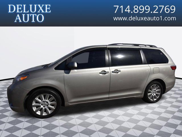 2015 Toyota Sienna 