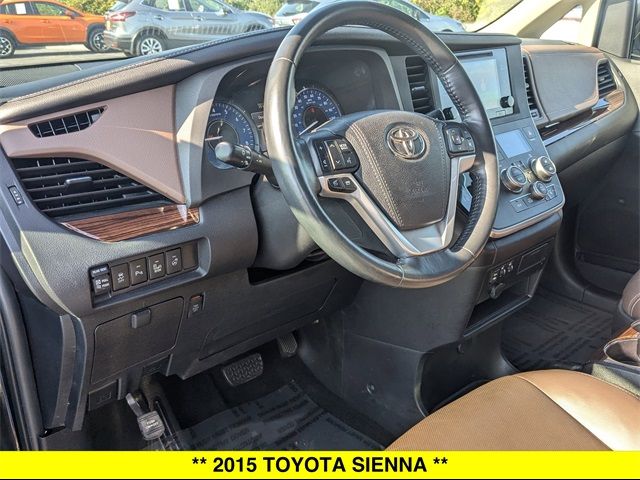 2015 Toyota Sienna 