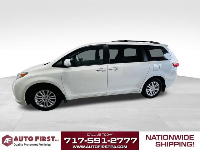 2015 Toyota Sienna 