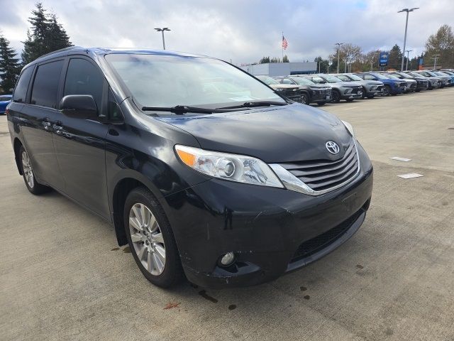 2015 Toyota Sienna 