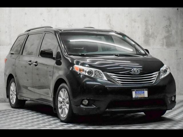 2015 Toyota Sienna 