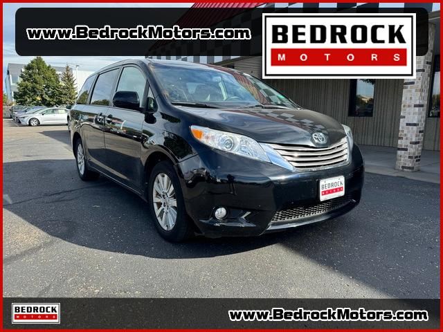 2015 Toyota Sienna 