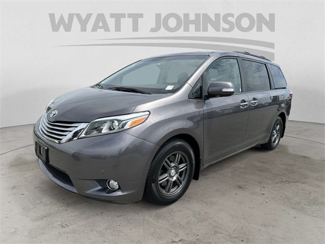 2015 Toyota Sienna 