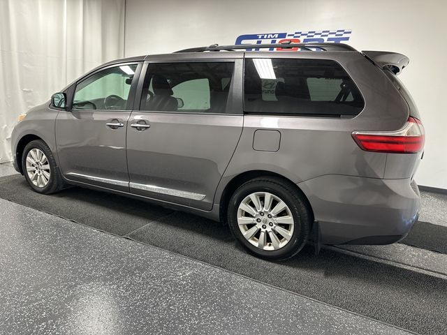 2015 Toyota Sienna 