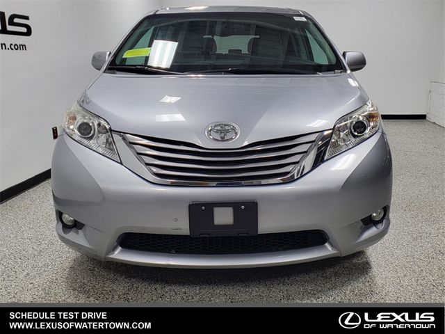 2015 Toyota Sienna XLE Premium