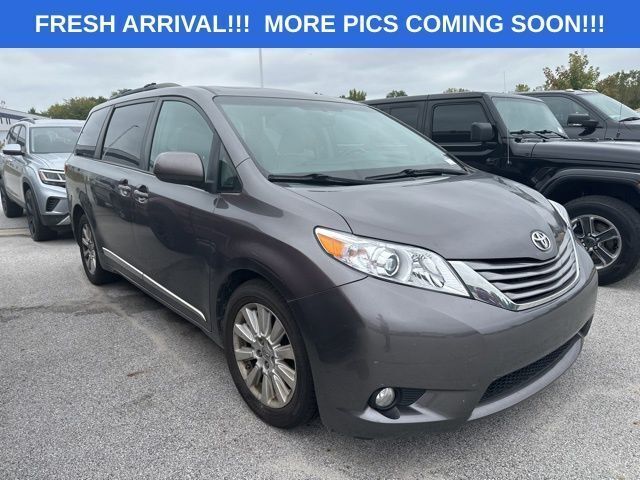 2015 Toyota Sienna 