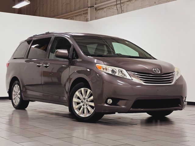 2015 Toyota Sienna 