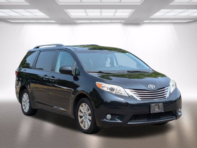 2015 Toyota Sienna 