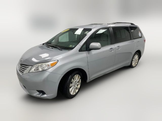 2015 Toyota Sienna LE