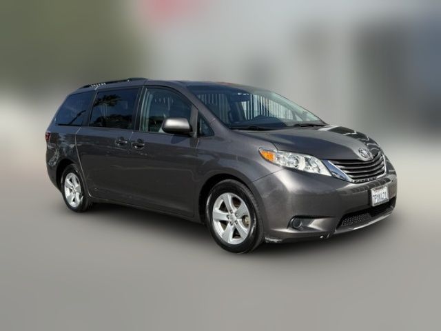 2015 Toyota Sienna 