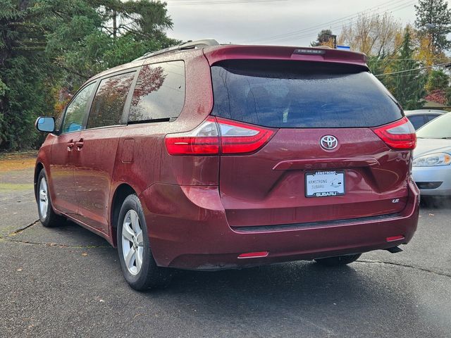 2015 Toyota Sienna LE