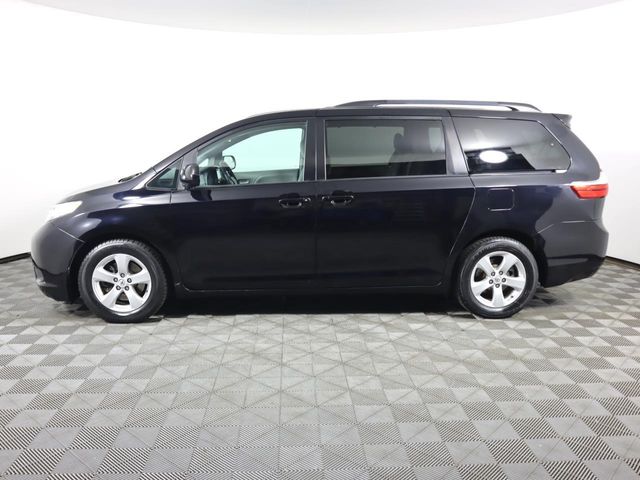 2015 Toyota Sienna LE