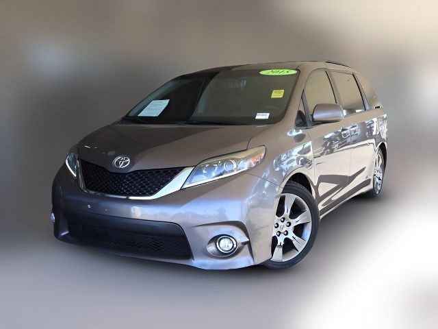 2015 Toyota Sienna 