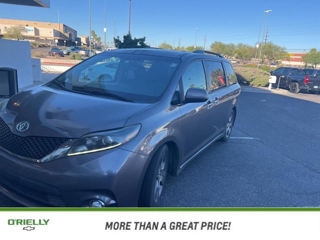 2015 Toyota Sienna SE Premium