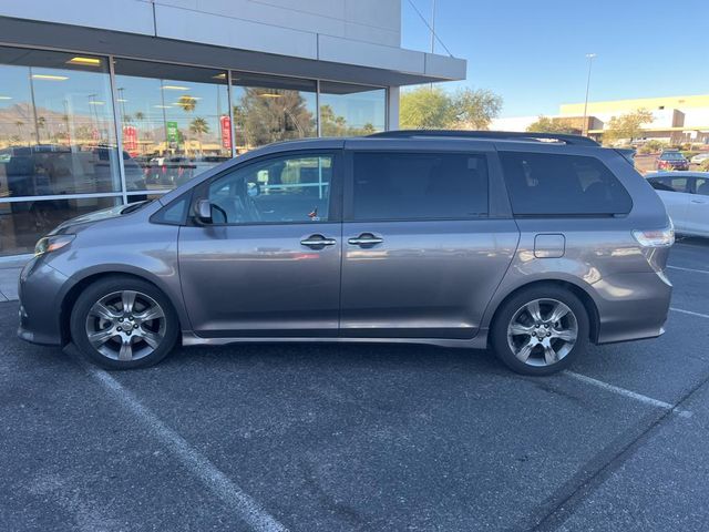 2015 Toyota Sienna SE Premium