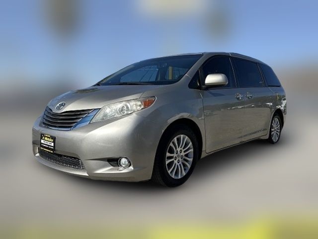 2015 Toyota Sienna 