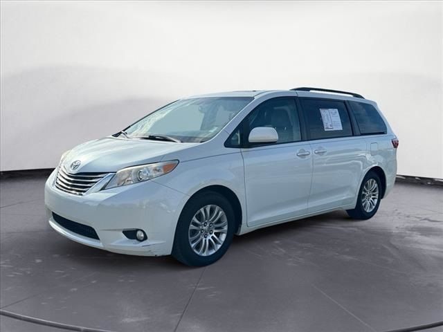 2015 Toyota Sienna XLE Premium