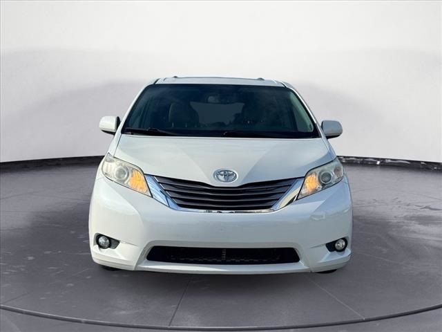 2015 Toyota Sienna XLE Premium