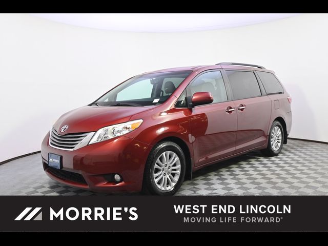 2015 Toyota Sienna XLE