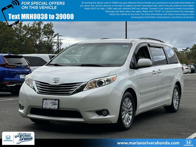 2015 Toyota Sienna XLE